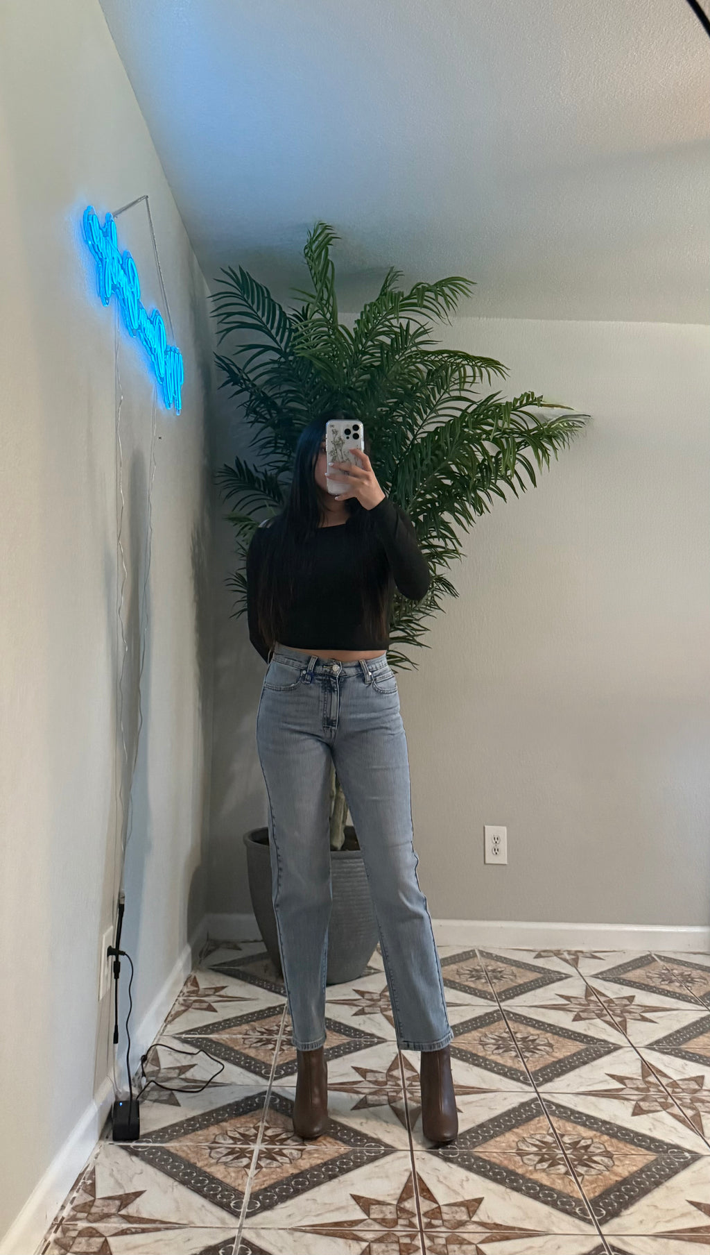 Eunina Olsen Super Hise Rise Classic Straight Jean