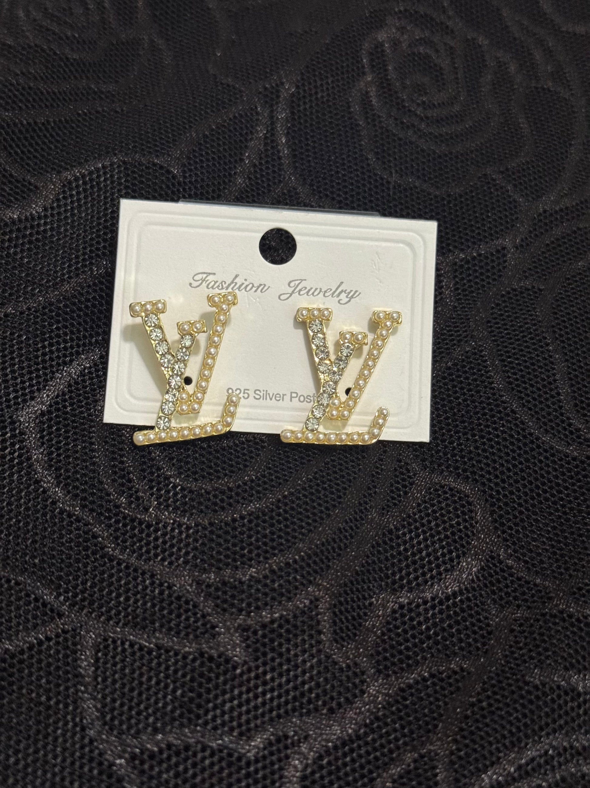 Louis Vuitton Sparkle/Dangle Earrings